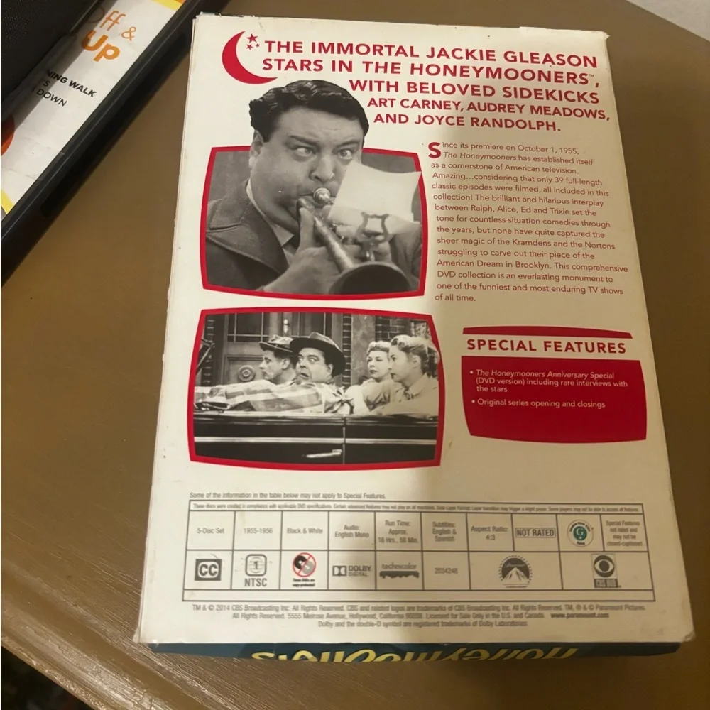 The Honeymooners Classic TV Guide box set